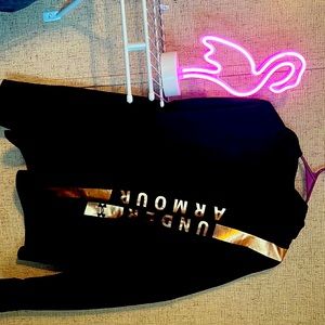Under Armor pull over hoodie